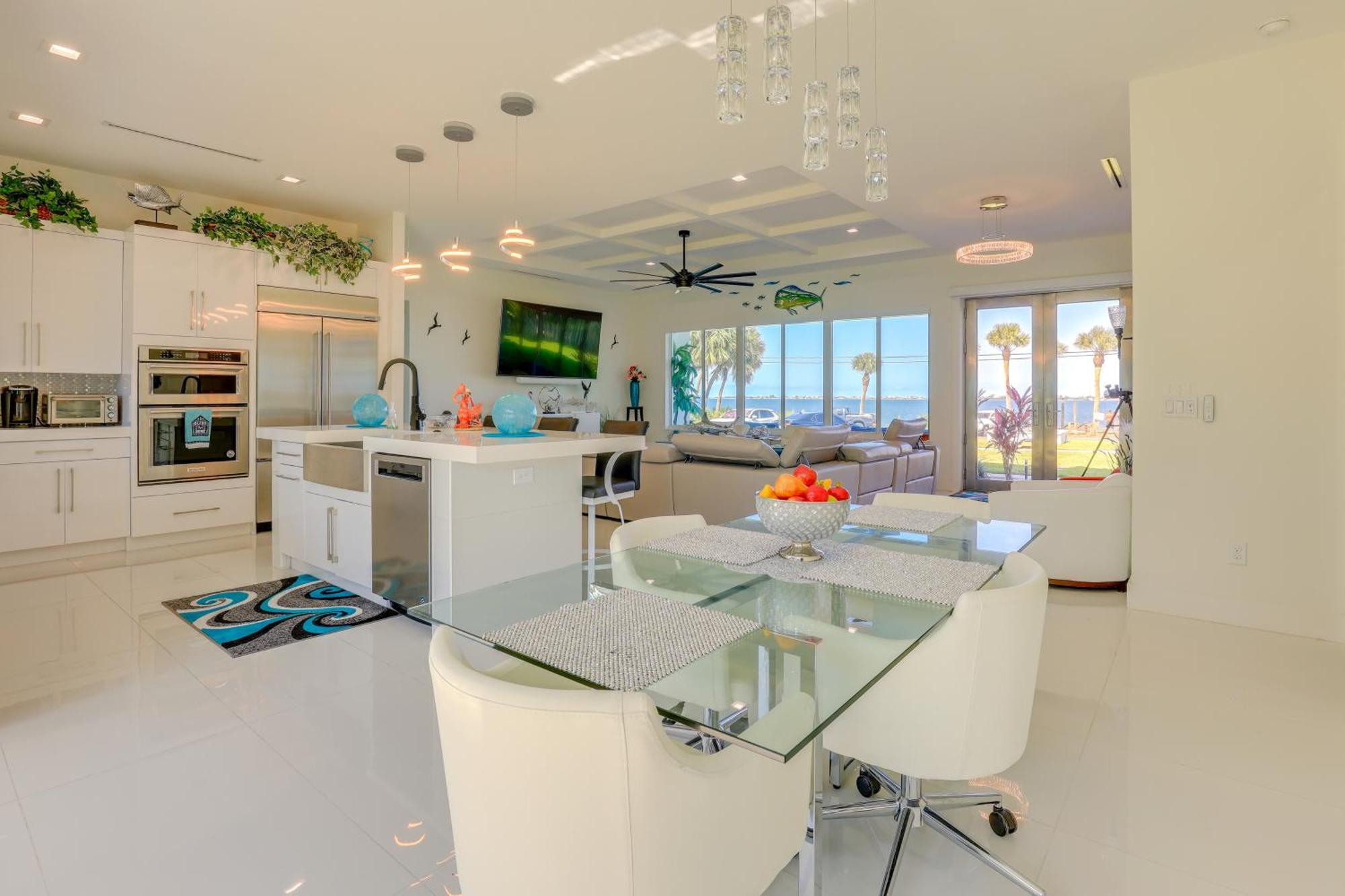 Sleek Fort Pierce Vacation Rental With Private Dock! 外观 照片